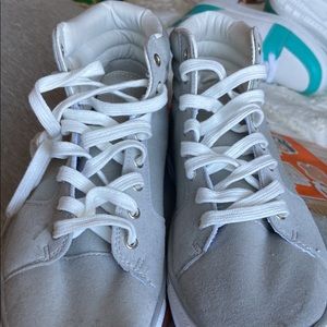 Gray high top fashion sneakers